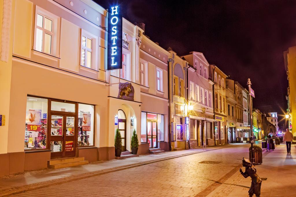 Lew Hostel Inowrocław Dış mekan fotoğraf