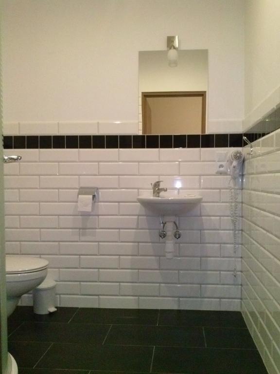 Lew Hostel Inowrocław Dış mekan fotoğraf