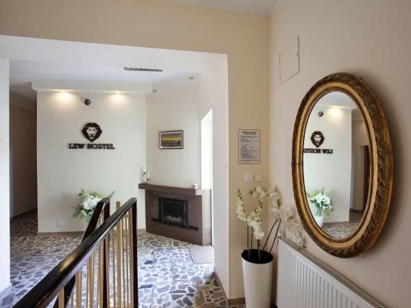 Lew Hostel Inowrocław Dış mekan fotoğraf