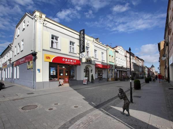 Lew Hostel Inowrocław Dış mekan fotoğraf